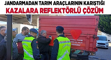 Jandarmadan tarım araçlarının karıştığı kazalara reflektörlü çözüm