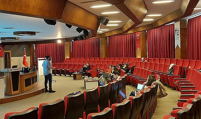 Pamukkale Teknokent’te Uygulamalı Patent Eğitimi Verildi