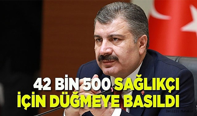 Sağlık Bakanı Fahrettin Koca binlerce sağlıkçının beklediği müjdeyi duyurdu.