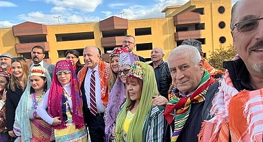 ÜMİT ÖZDAĞ PAMUKKALE YÖRÜK TÜRKMEN  DERNEĞİNİ ZİYARET ETTİ