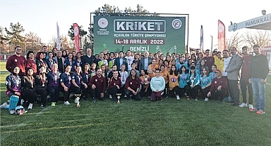157 sporcunun ter döktüğü Kriket Türkiye Şampiyonası tamamlandı