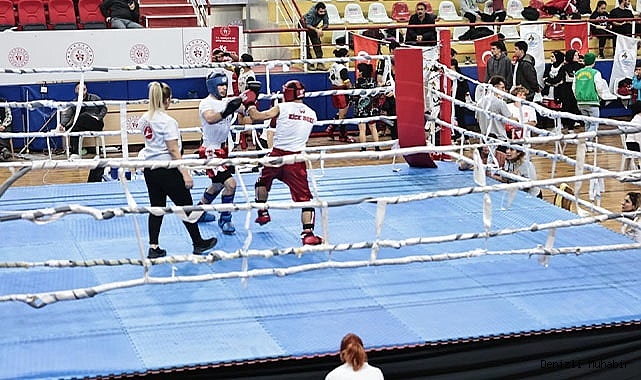 4. İLLERARASI KİCK BOKS LİGİ HEYECANI DENİZLİ'DE YAŞANDI