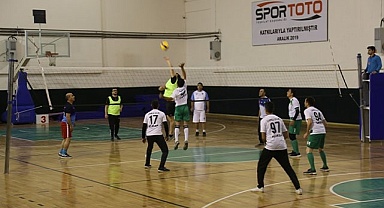 Çameli’nde kurumlar arası voleybol turnuvası başladı