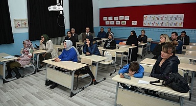 Denizli’de Aile Okulu Projesinde 10 Bin Aileye Eğitim Verildi