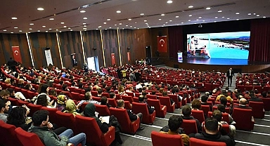 Denizli’de E- Ticaret ve E-İhracat Konferansları 2022 Düzenlendi