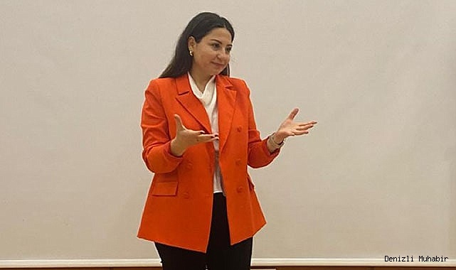 Denizlili İletişimci Şit, üniversite öğrencileri ile bir araya geldi