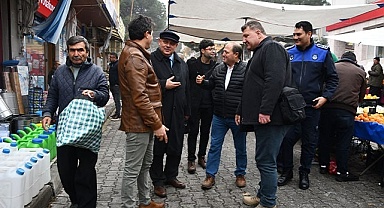 Dört Başkan Pazaryerini Gezdi Esnaf ve Vatandaşlarla Buluştu