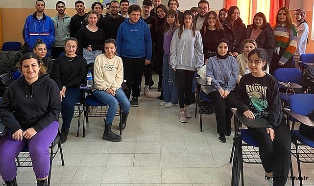 İş dünyasının uzmanları öğrencilerle buluştu