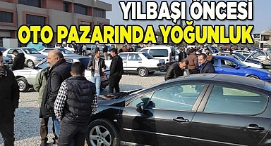 Yılbaşı öncesi oto pazarında yoğunluk
