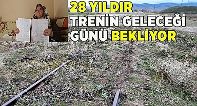 28 yıldır trenin geleceği günü bekliyor
