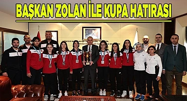 Avrupa Golden Lig sevincini Başkan Zolan ile paylaştılar