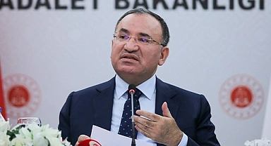 Bakan Bozdağ: “Uzun süren davaların tamamını tasfiye edecek özel bir düzenleme yapacağız”