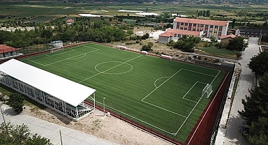 Çameli İlçe Stadyumu yeniledi