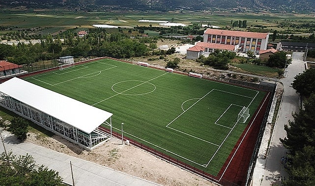 Çameli İlçe Stadyumu yeniledi