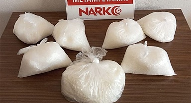 Denizli’de tacirlere darbe; kilolarca uyuşturucuyla yakalandılar