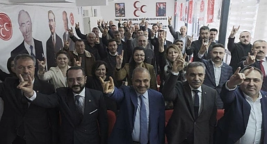 MHP MYK üyeleri Uçak ve Aksoy, Başkan Yılmaz'ı ziyaret etti