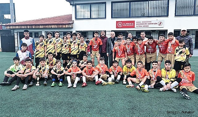 OKUL SPORLARI FUTBOL’DA ÖDÜLLER VERİLDİ