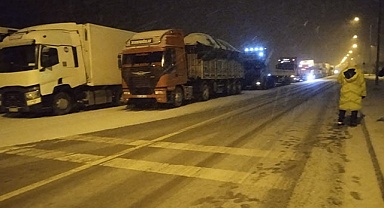 Afyonkarahisar-Antalya Karayolu tır geçişine kapatıldı