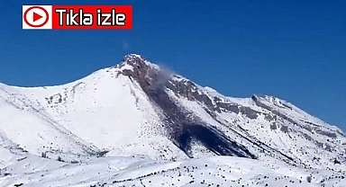 Depremden sonra dağ adeta yanıyor