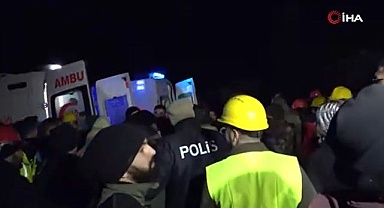 Genç anne enkazdan 111 saat sonra kurtarıldı, 7 aylık bebeği hayatını kaybetti