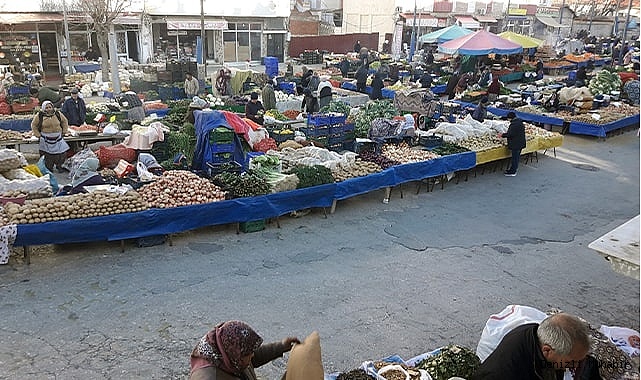 Halk pazarını soğuk vurdu