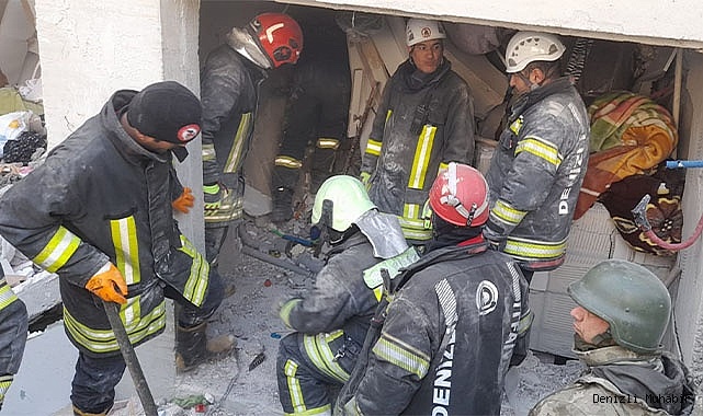 Küçük kızı depremden 56 saat sonra kurtardılar