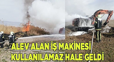Alev alan iş makinesi kullanılamaz hale geldi