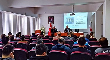 Denizli’de bulaşıcı hastalıklarla mücadele konusunda eğitim yapıldı