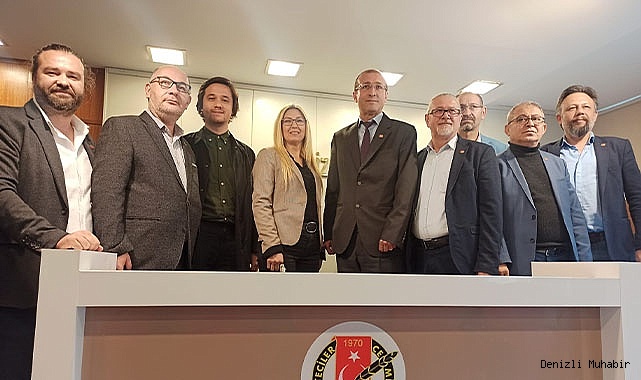 Denizli’de gazeteciler sandığa gitti