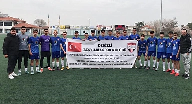Genç futbolculardan deprem hassasiyeti