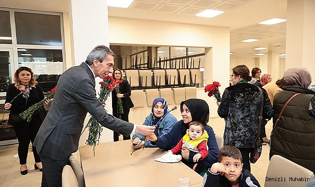 Kadın Meclisi, depremzede kadınları yalnız bırakmadı