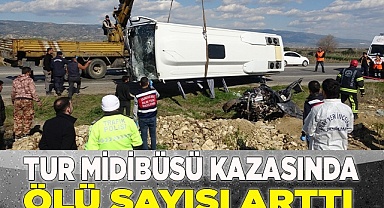Tur midibüsü kazasında ölü sayısı 2’ye yükseldi