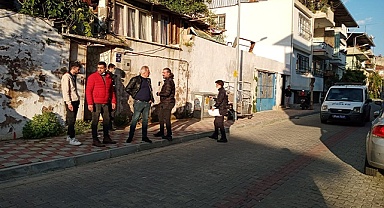 Yaşlı adam evde ölü bulundu
