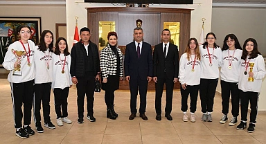 Basketbol Bölge Şampiyonlarının Kupası Denizli'de