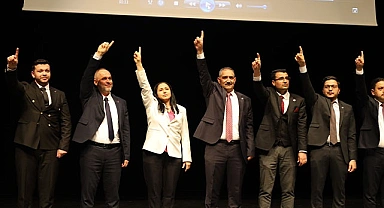 Büyük Birlik adayları görkemli törenle tanıtıldı