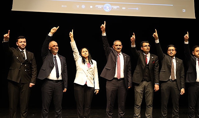 Büyük Birlik adayları görkemli törenle tanıtıldı