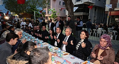 Büyükşehir’in iftar bereketi Akkonak’ta kuruldu