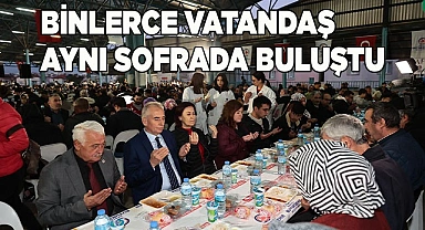 Büyükşehir'in iftar sofrası Anafartalar'da