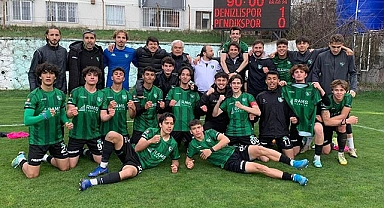 Genç horozlar Pendik engelini geçip yarı finale yükseldi