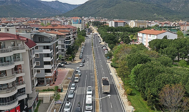 İbrahim Cengiz Caddesi yeni yüzüyle çok yakıştı