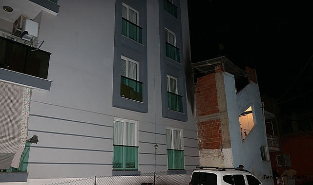 İzmir’de alkollü şahıs eski sevgilisinin evine molotof attı