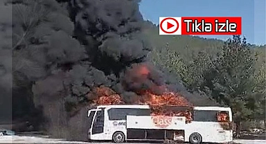 Seyir halindeki otobüs alev alev yandı