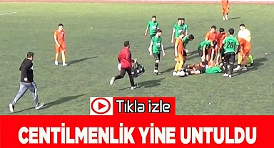 Yeşil saha bu kez takım içi kavgayla ringe dönüştü