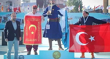 11. FETİH KUPASINDA DENİZLİ'DEN KOZANOĞLU ALTIN MADALYA KAZANDI