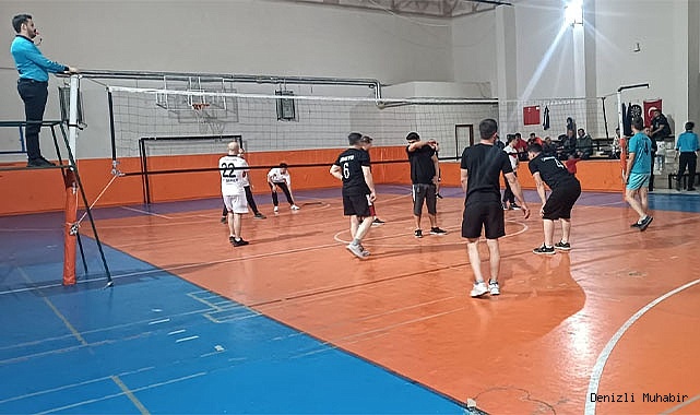 BOZKURT'TA VOLEYBOL TURNUVASI BAŞLADI
