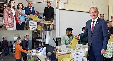 Denizli'de siyasiler oylarını kullandı