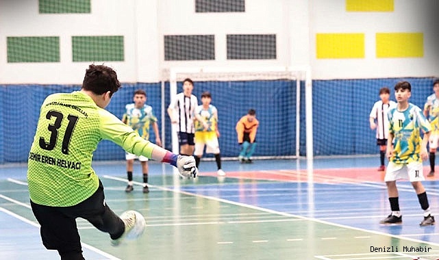 Futsalın yıldızları final bileti için sahaya çıkıyor