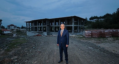 Jandarmaya yeni bina, Kale ilçesine meydan