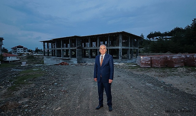 Jandarmaya yeni bina, Kale ilçesine meydan