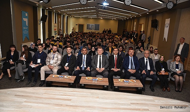 Öğrenciler Meslek Tanıtım Günlerinde Geleceklerine Yön Veriyor